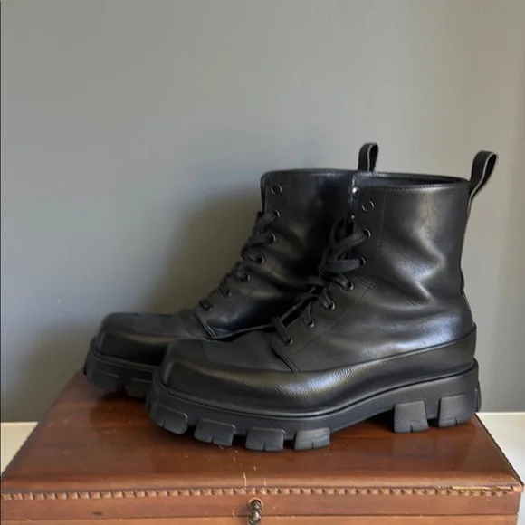 Prada Black Leather Men's Boots - Picture 5 of 8
